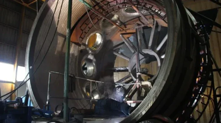 Alerta por el CAREM25: un informe técnico advirtió sobre fallas críticas en el reactor nuclear argentino