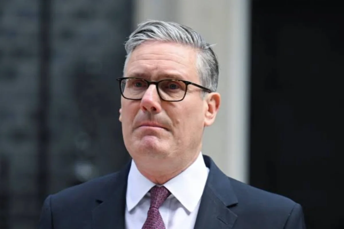 El fracaso del laborismo: Starmer renunció como primer ministro tras el derrumbe electoral de la izquierda británica