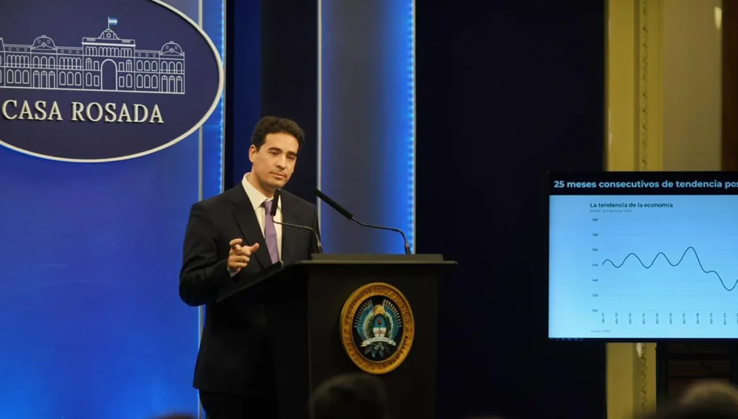Ravier presentó nuevas reformas