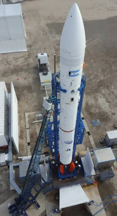 CONAE y VENG fortalecen el desarrollo espacial argentino