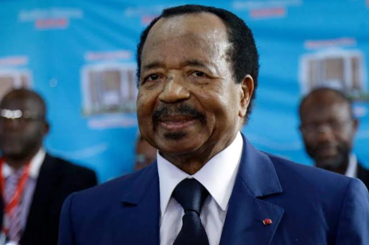 Alerta en Camerún: el presidente Paul Biya lleva más de dos meses en Europa y crece la incertidumbre sobre su regreso