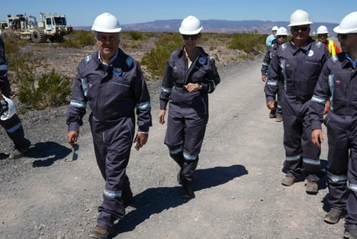 Cornejo impulsa una nueva Ley de Hidrocarburos: cambia las regalías y apuesta por Vaca Muerta