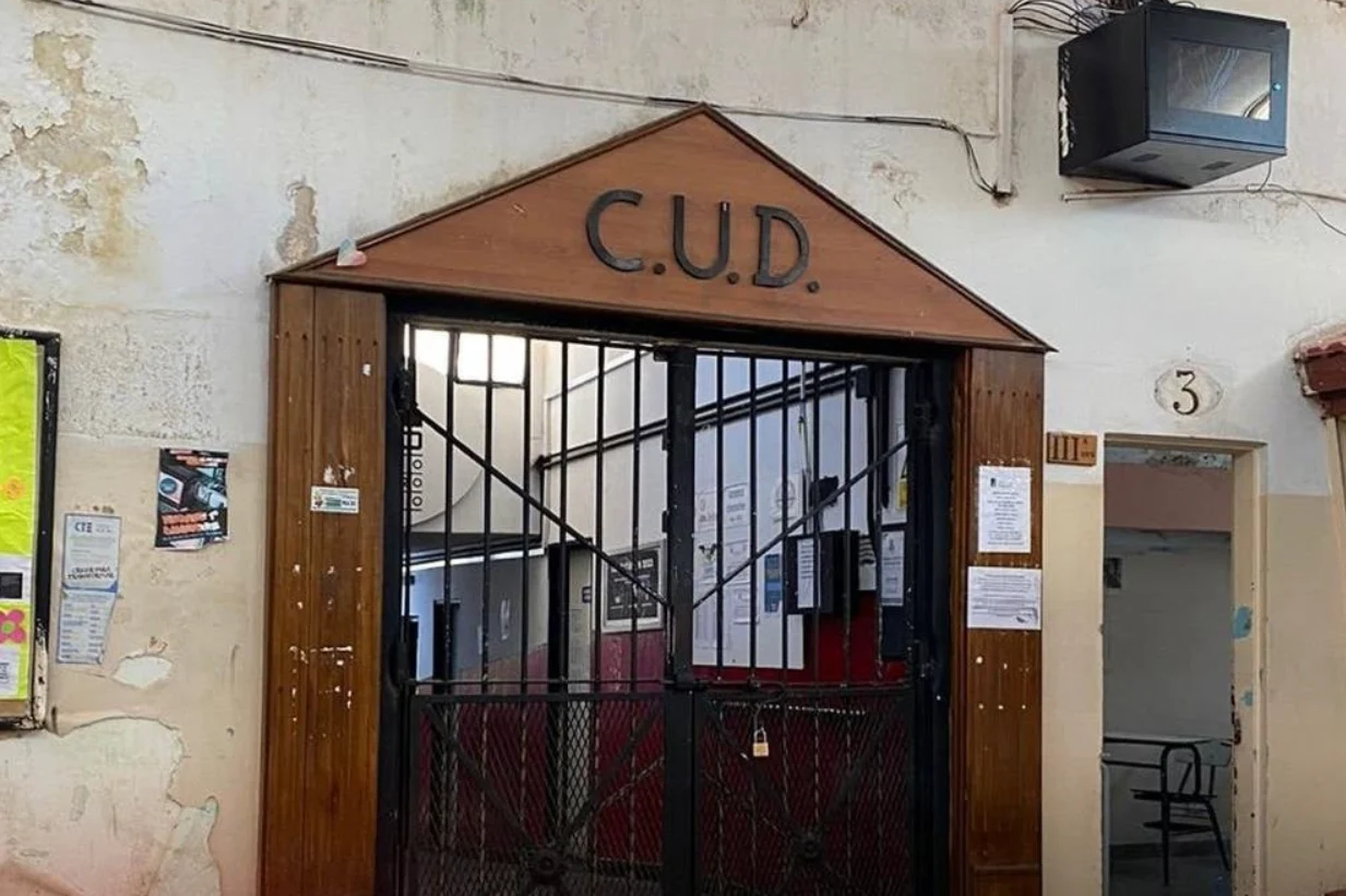 La izquierda llora el traslado de 1.500 presos de Devoto a la nueva cárcel de máxima seguridad de Marcos Paz