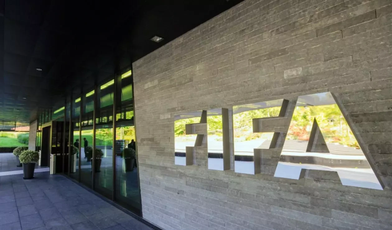 The KNVB seeks for FIFA to allocate more money for reinvestment in football