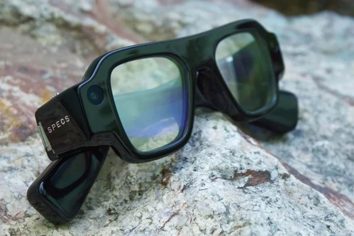 Las Specs son los nuevos anteojos inteligentes de realidad aumentada de Snap