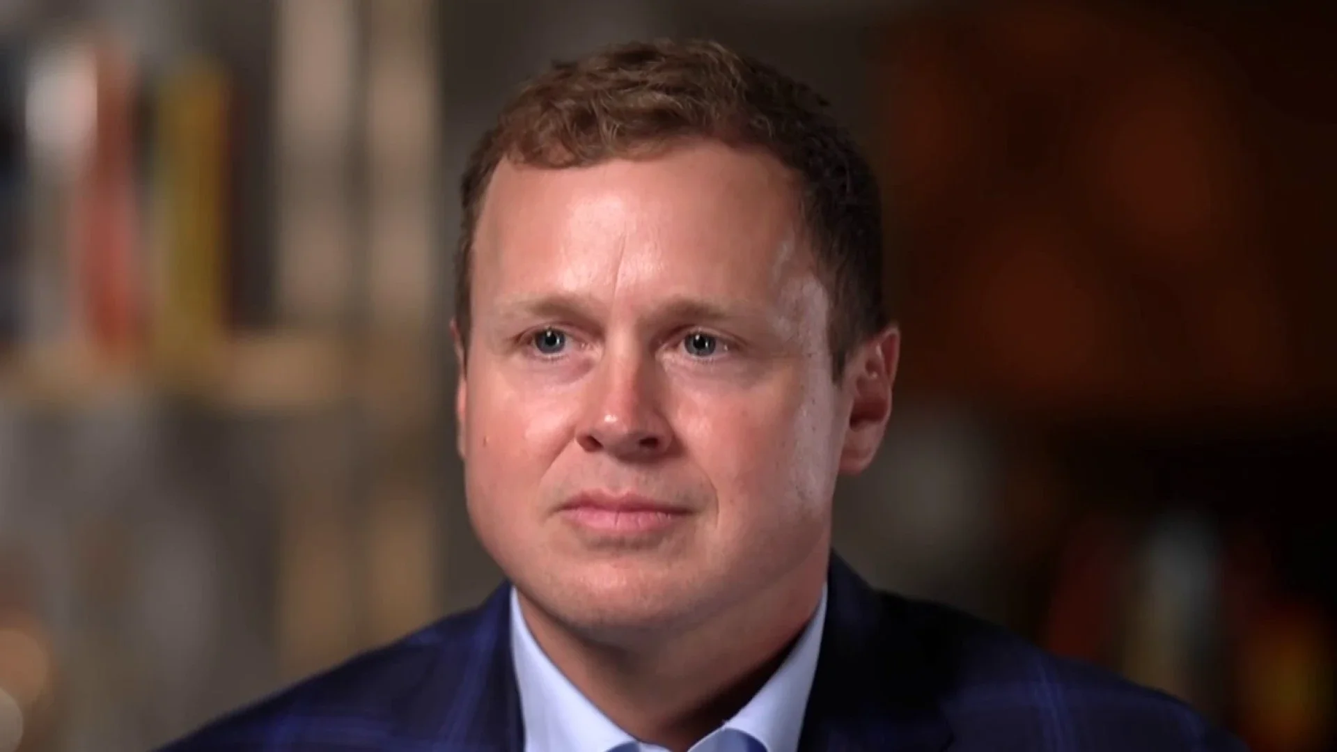 La contienda para alcalde de Los Ángeles también se encuentra muy apretada, ya que el republicano Spencer Pratt se encuentra segundo con un muy bajo margen de diferencia frente a la demócrata Karen Bass