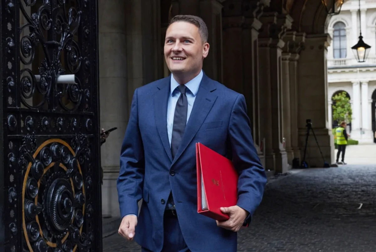 El ex ministro de Salud, Wes Streeting, generó una gran inestabilidad en el gobierno laborista tras presentar su renuncia