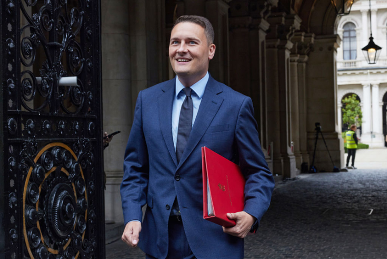 El actual ministro de Salud es visto como un posible candidato ante la eventual reserva de Starmer