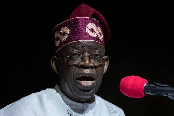 El mandatario nigeriano ha acrecentado la lucha contra el terrorismo islámico y destinó una suma multimillonaria para fortalecer a las fuerzas armadas