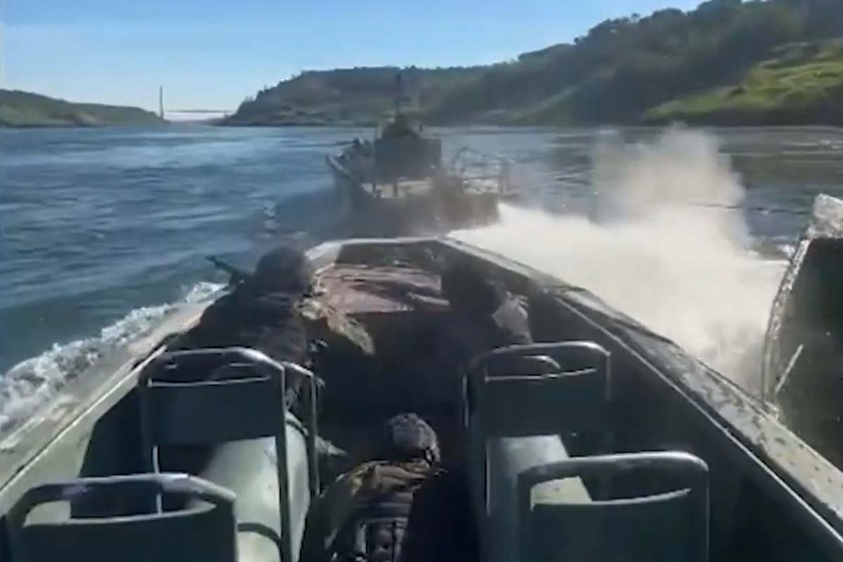 Una oficial herida en medio de la balacera