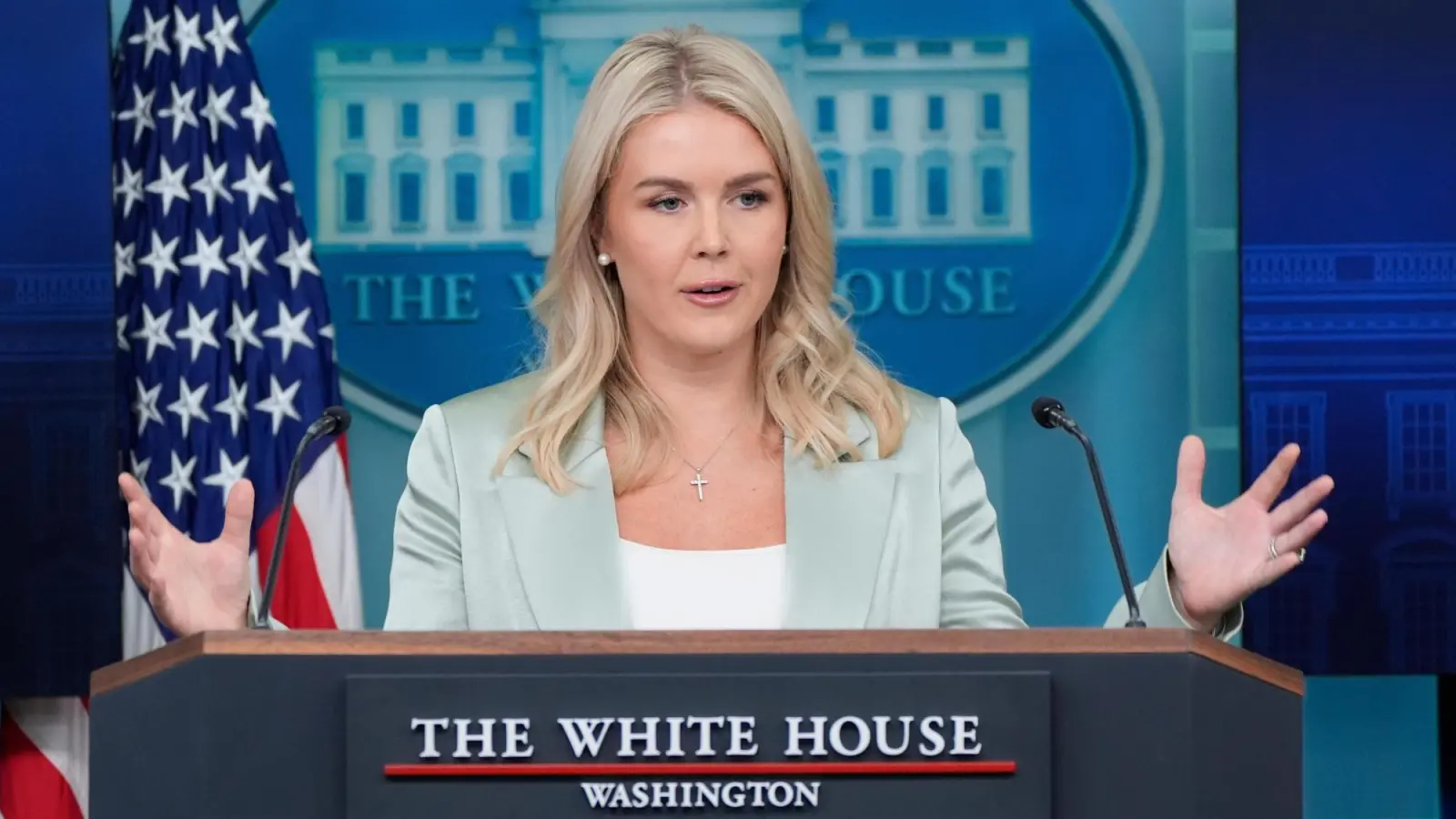 The White House investigates the mysterious disappearance of 10 scientists linked to nuclear projects