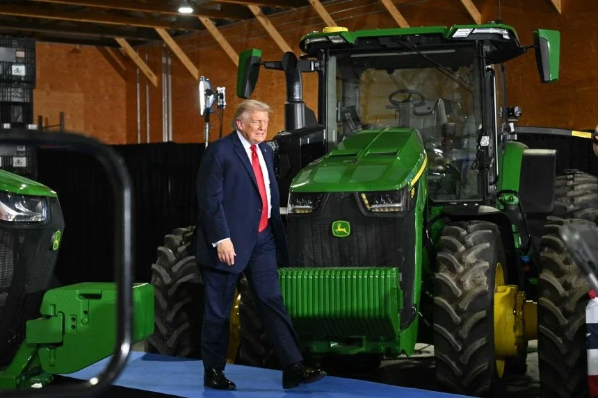 El presidente Donald Trump destacó su política en materia agrícola-ganadera en ''Custer Farms'' y elogió al sector primario estadounidense