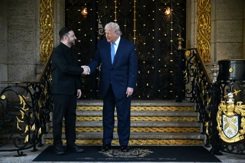 El presidente estadounidense Donald Trump anunció que permitirá que Ucrania manufacture misiles Patriot en el marco de una reunión en Turquía con Zelenski