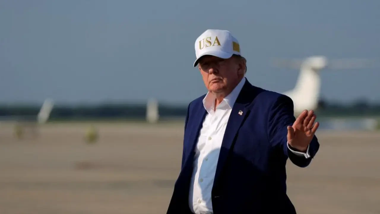 EL gobierno de Trump impuso el bloqueo contra el régimen iraní para forzarlo a retomar una postura pro-negociadora