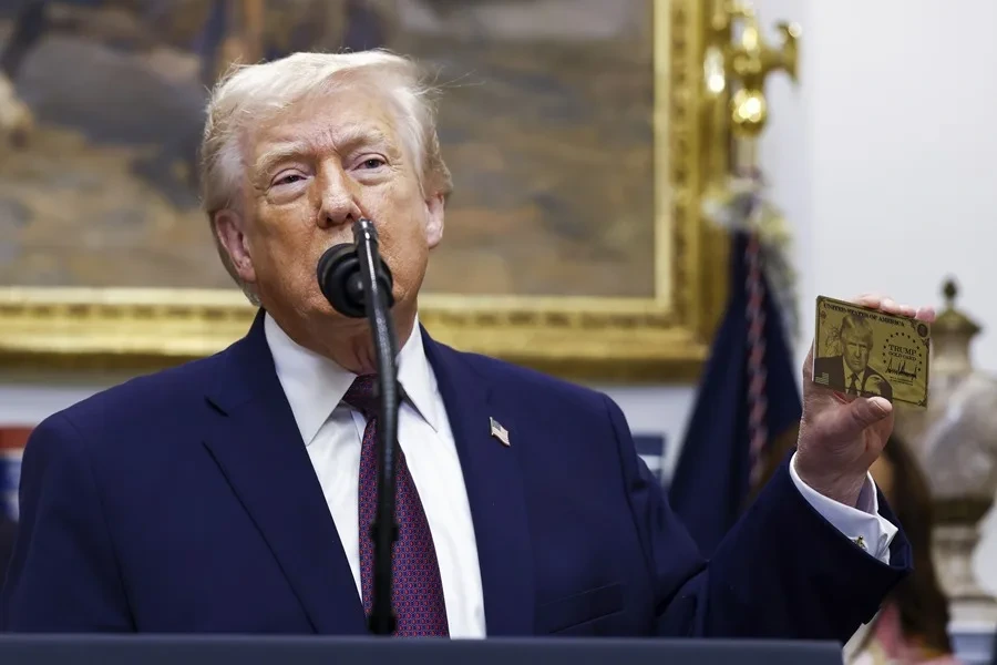 The government of Donald Trump began to distribute sums of money to those beneficiaries of Obamacare affected by overpayments during the Biden era