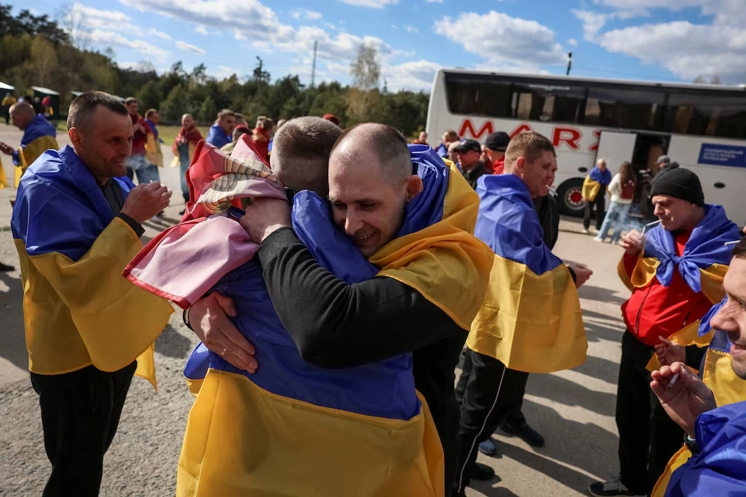 Ucrania y Rusia llevaron a cabo un intercambio de prisioneros gracias a la intermediación de EEUU