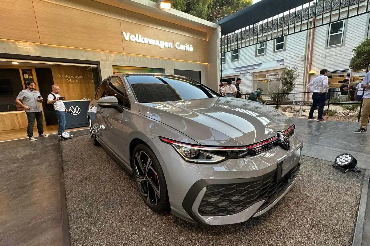 Volkswagen confirmó que el Golf GTi llegará a la Argentina a comienzos de noviembre