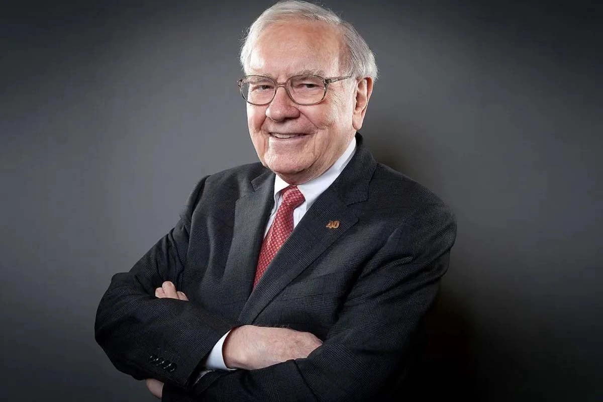 Por qué Warren Buffett dejó la presidencia de Berkshire Hathaway