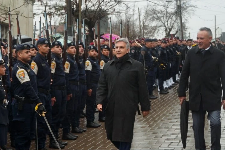 Córdoba: Llaryora encabezó los actos en homenaje a San Martín