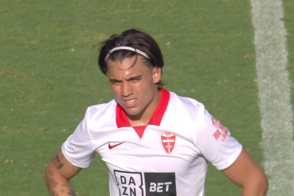 Difícil momento de Exequiel Zeballos en Monza: el equipo italiano sufrió una nueva derrota con el ex Boca en cancha