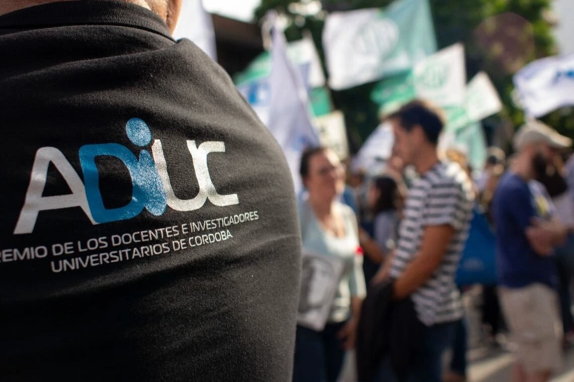 Córdoba: docentes universitarios inician un cronograma de protestas y paros