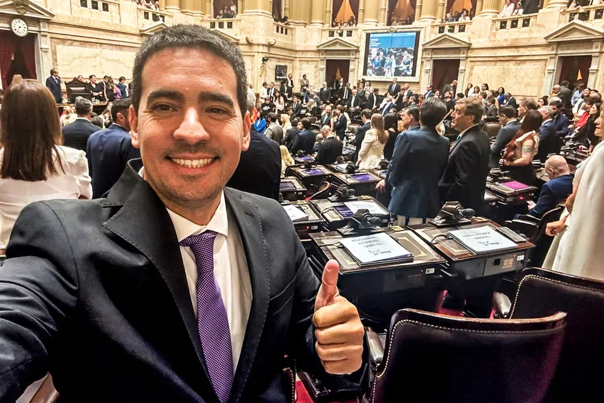 Adrián Ravier formalized his resignation as a deputy