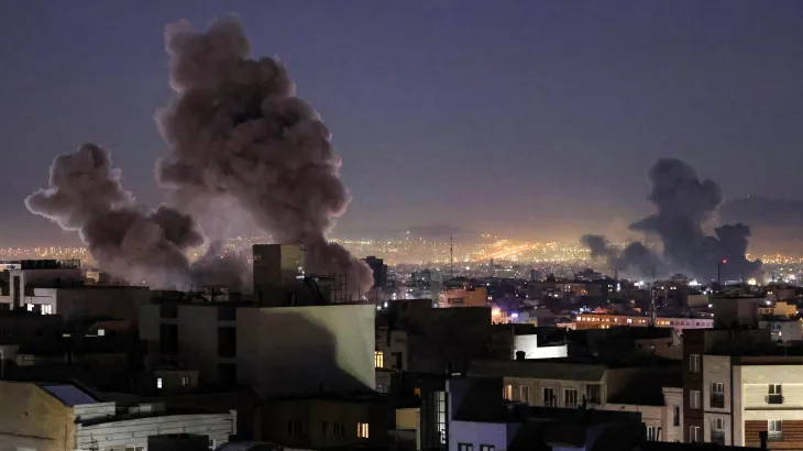 Trump canceled the military strikes scheduled for tomorrow against Iran at the request of Arab countries.