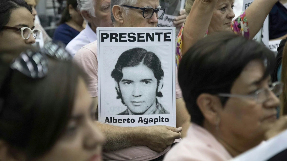 Alberto Agapito "the skinny Ledo"