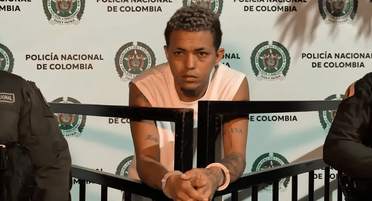 "Keko" derrotado antes las fuerzas del orden.
