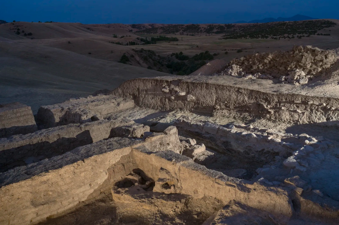 Ciudad perdida de la Ruta de la Seda: arqueólogos documentan un gran centro metalúrgico en las montañas de Uzbekistán