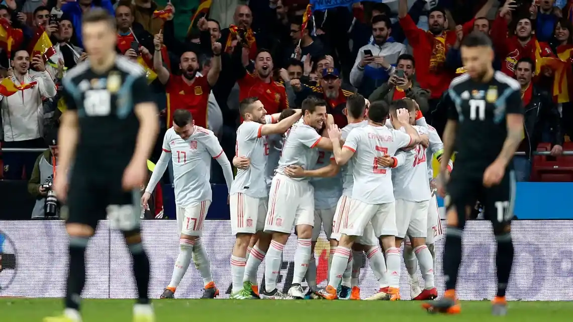 España ganó el último partido entre ambos con una histórica goleada 6-1