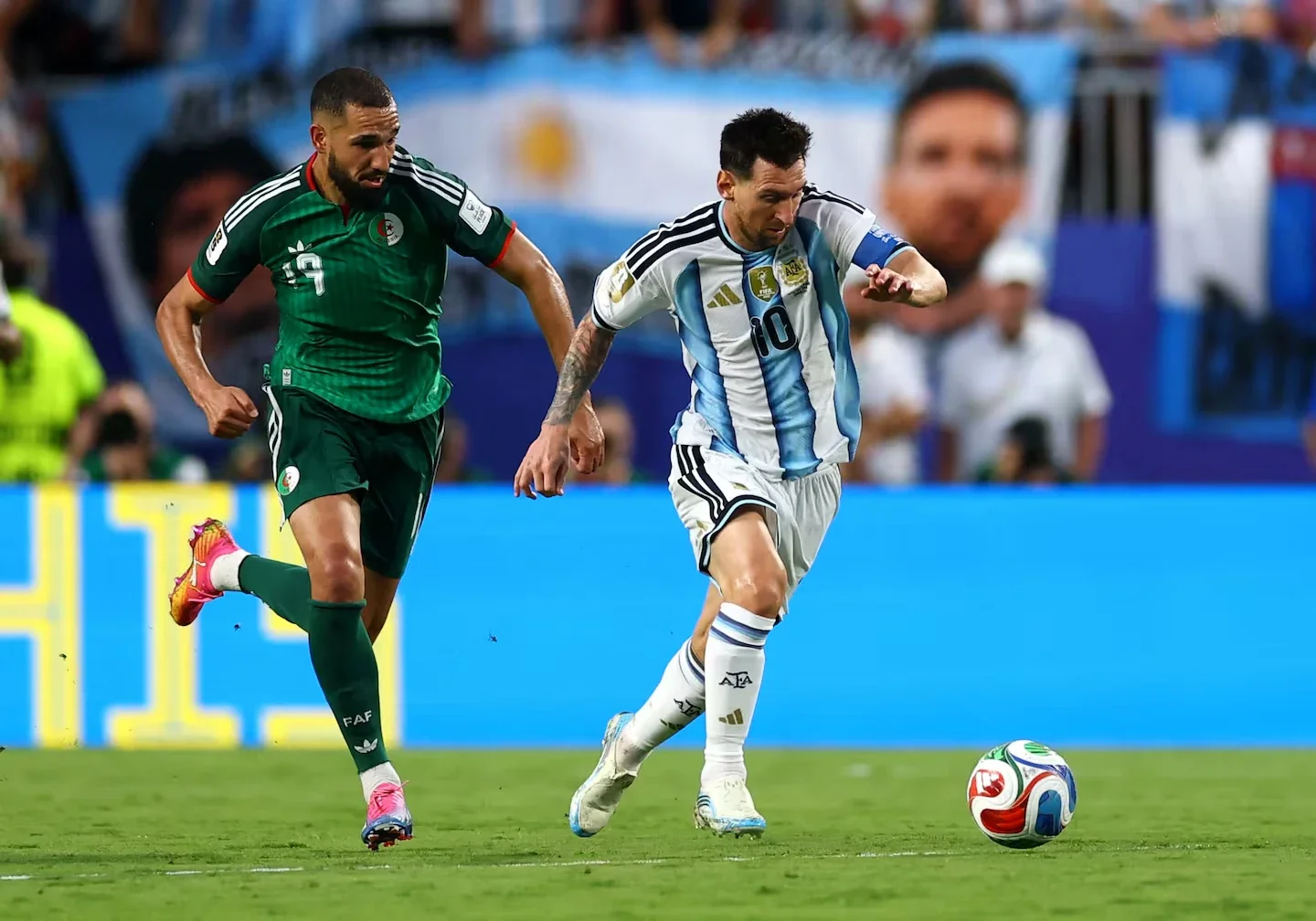 Scaloni comentó que el repliegue ante Argelia era esperado por cómo se desarrollan los partidos