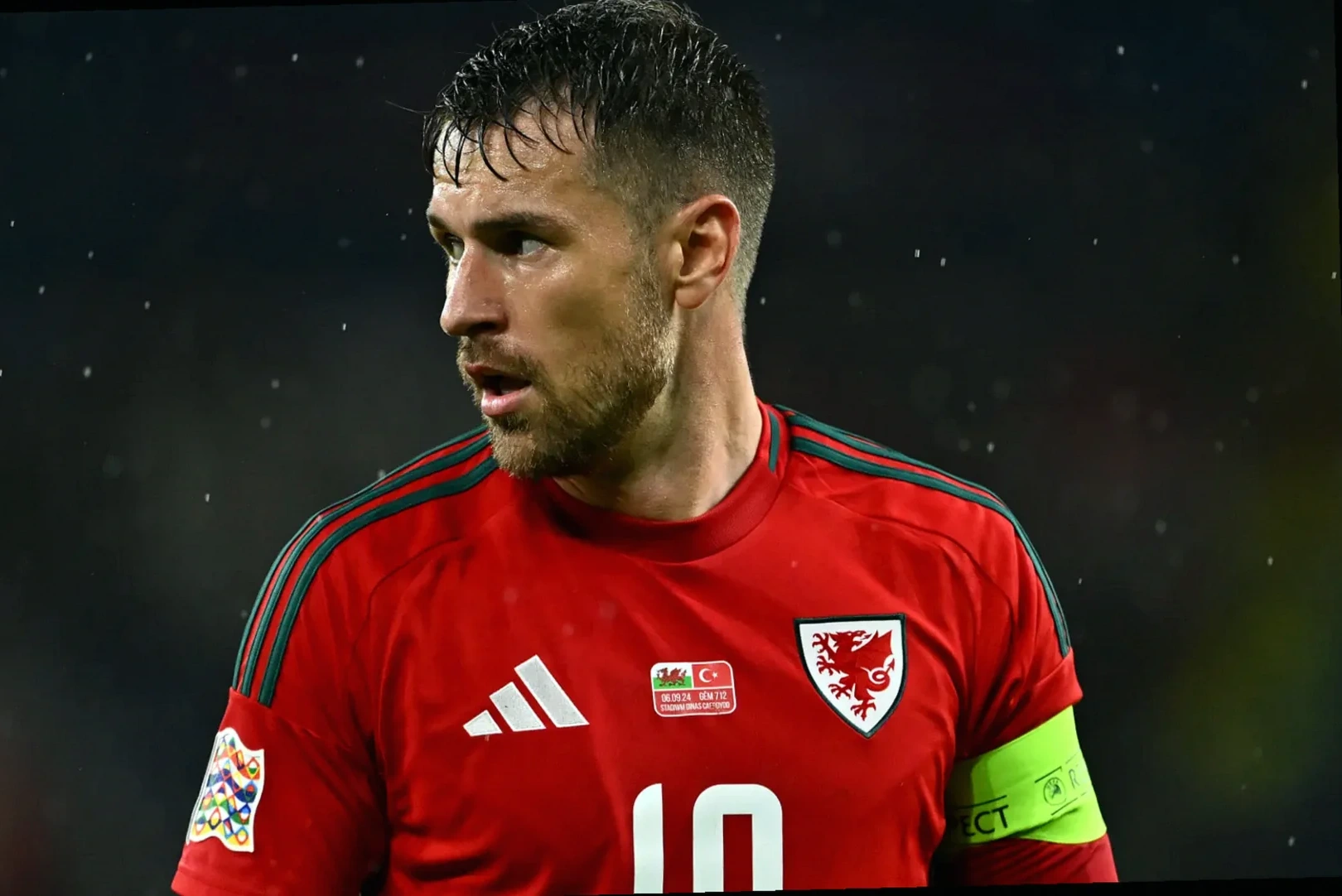 Se retiró Aaron Ramsey, el mediocampista galés conocido por la 'maldición de la muerte'