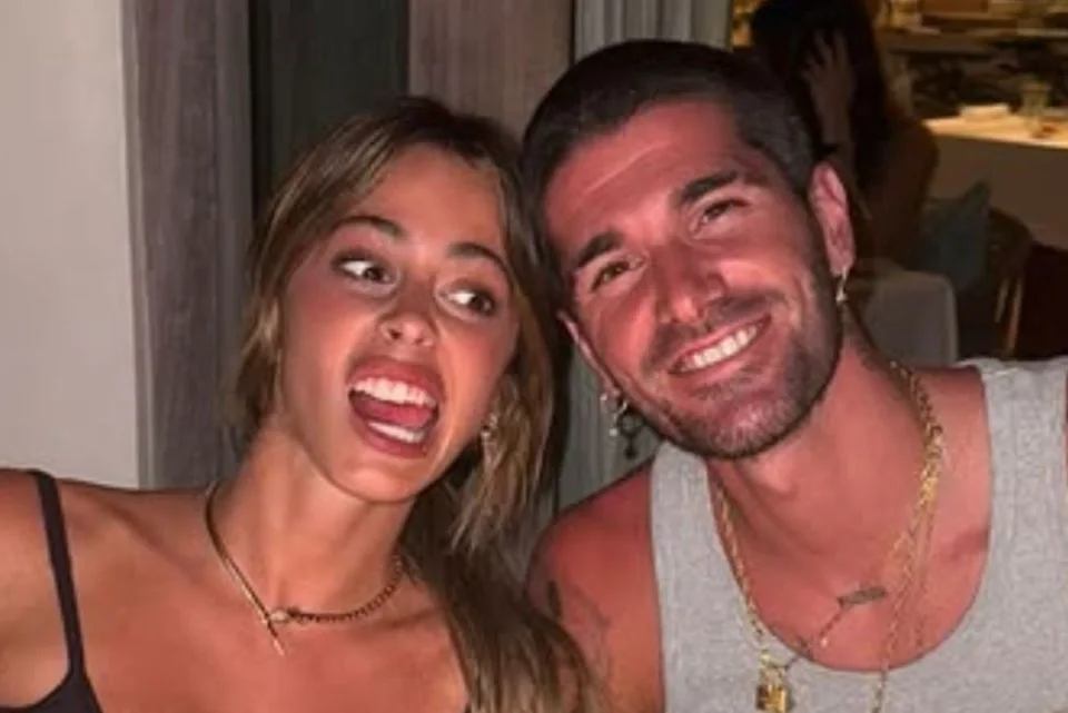 Rodrigo De Paul festejó sus 32 años en Miami junto a Tini Stoessel y amigas en un yate privado