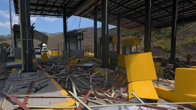 El primer atentado registraod fue contra un peaje en construcción, en el municipio de Santander de Quilichao.