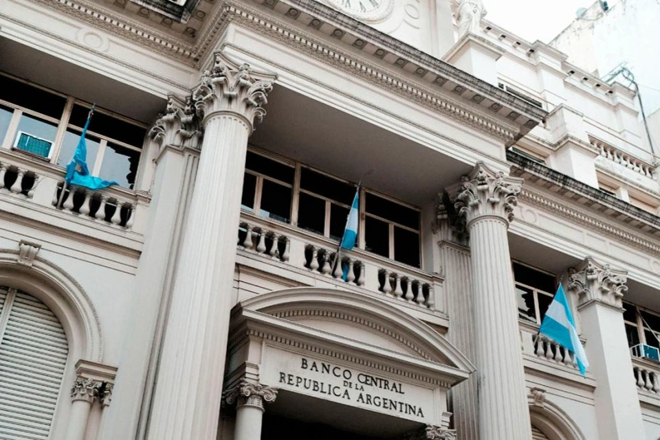 The BCRA took advantage of the fall in the dollar and added more than $100 million in one day