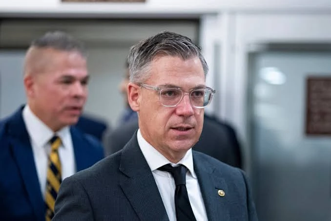 El senador trumpista Jim Banks.