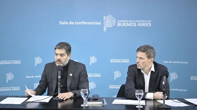 Carlos Bianco en conferencia de prensa.