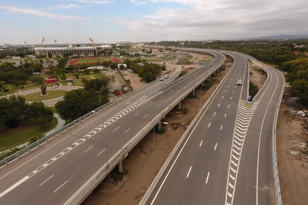 Córdoba: investigan la muerte de un hombre hallado sobre la avenida Circunvalación