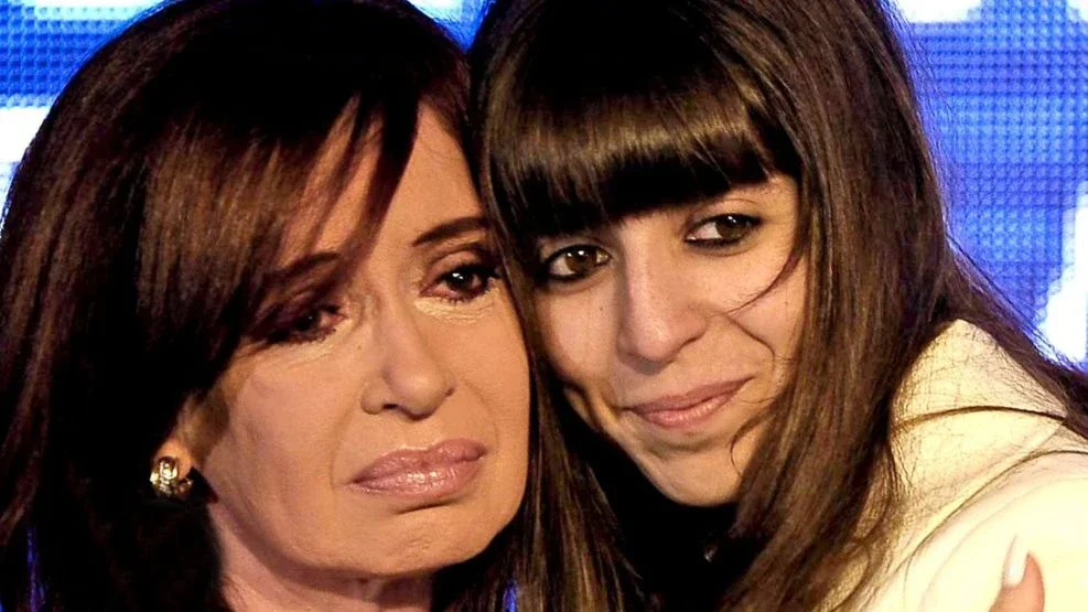 La justicia busca reparar el perjuicio económico realizado por CFK al Estado.