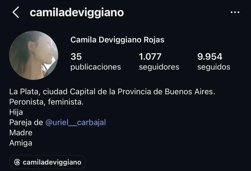 Así se definia la madre en sus redes.