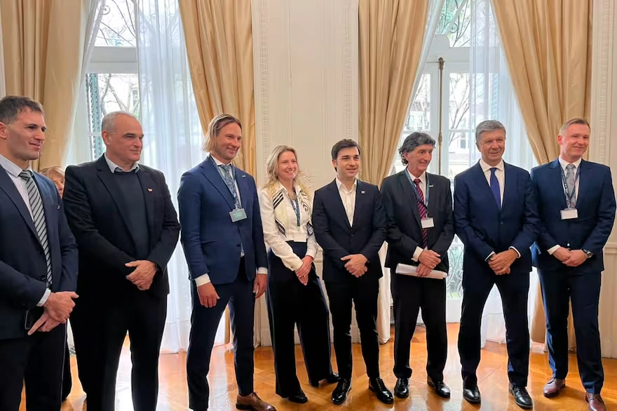 The Green Capital team alongside Governor Ignacio Torres