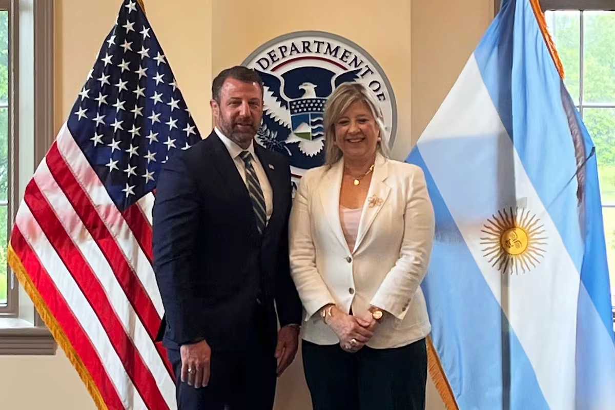 Monteoliva se reunió con el secretario de Seguridad Nacional de Estados Unidos y avanzó con el Visa Waiver