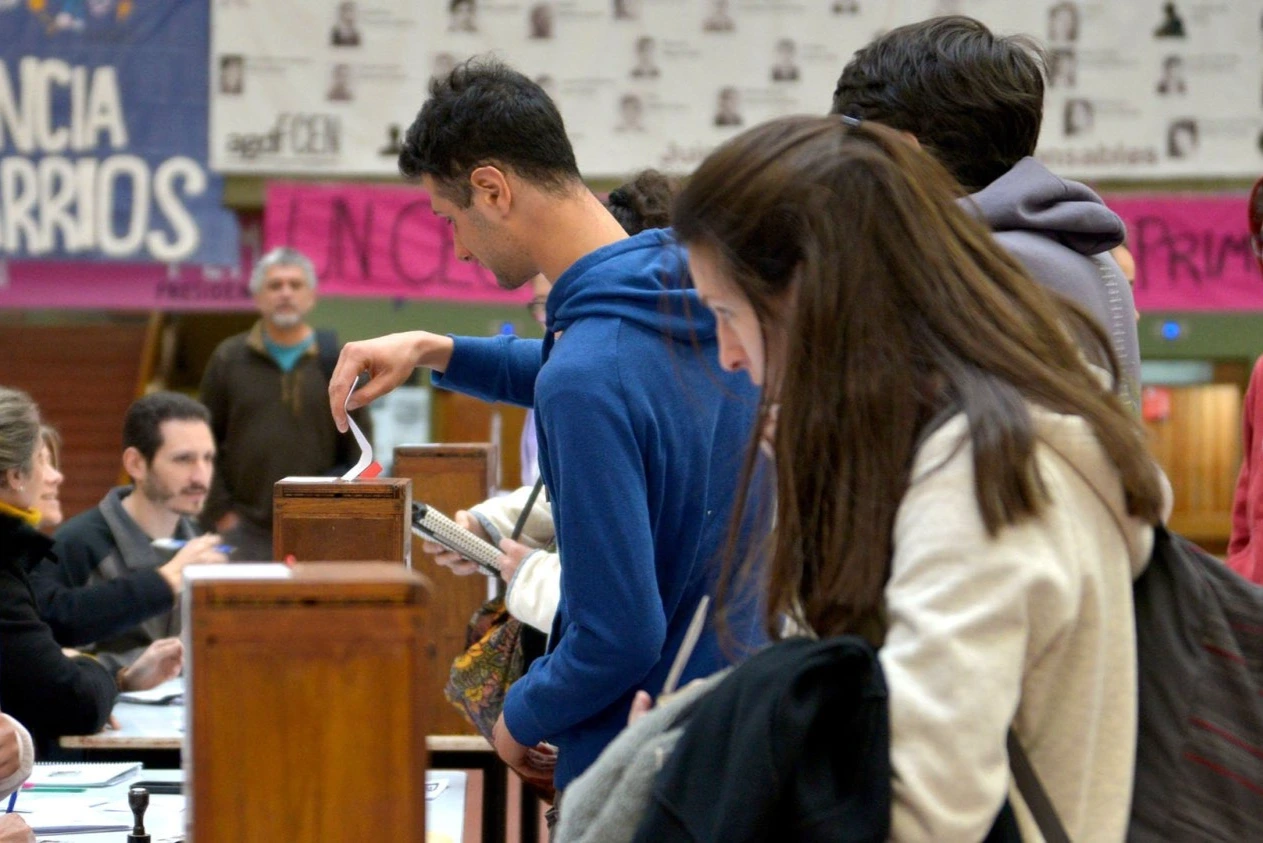 Elecciones en la UBA: La izquierda perdió su única facultad y LLA quedó tercera en la mayoría de los casos