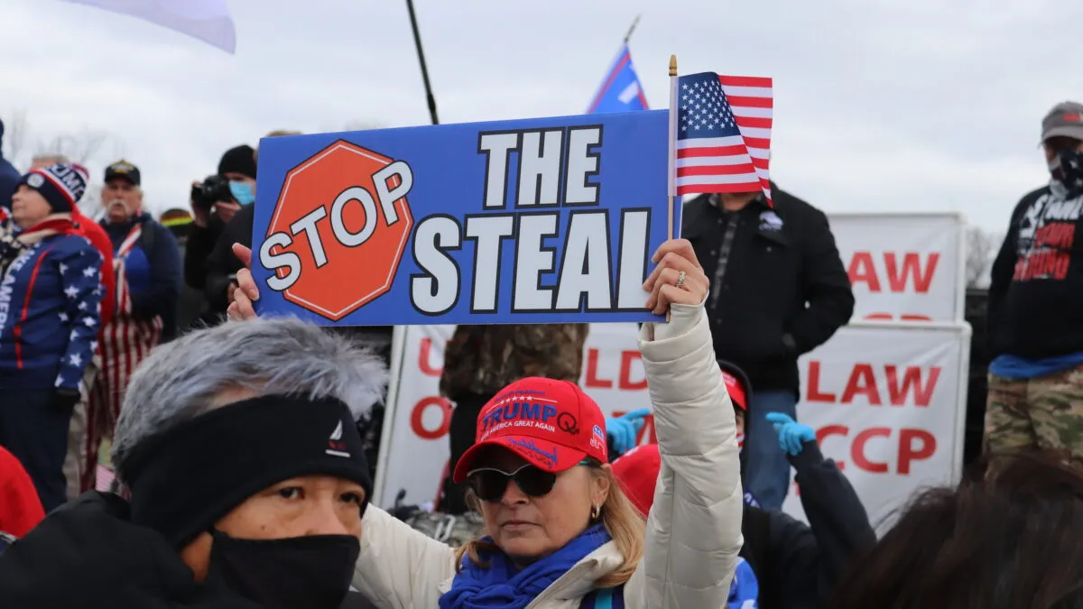 Trump supporters protest against the electoral fraud of the 2020 elections