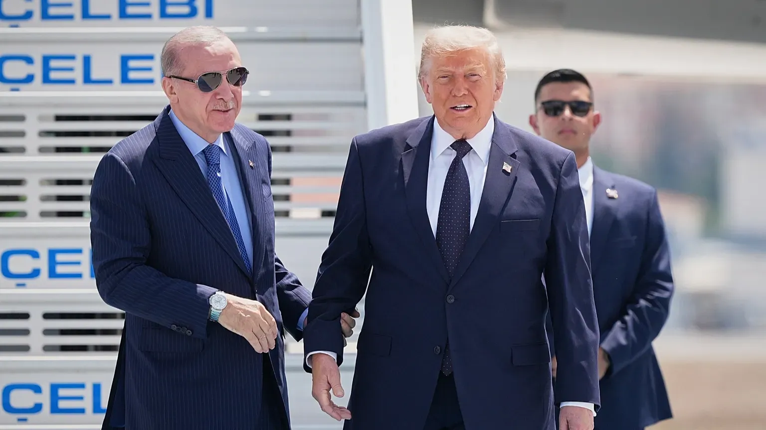 El presidente se reunió con Erdogan hoy por la mañana. 