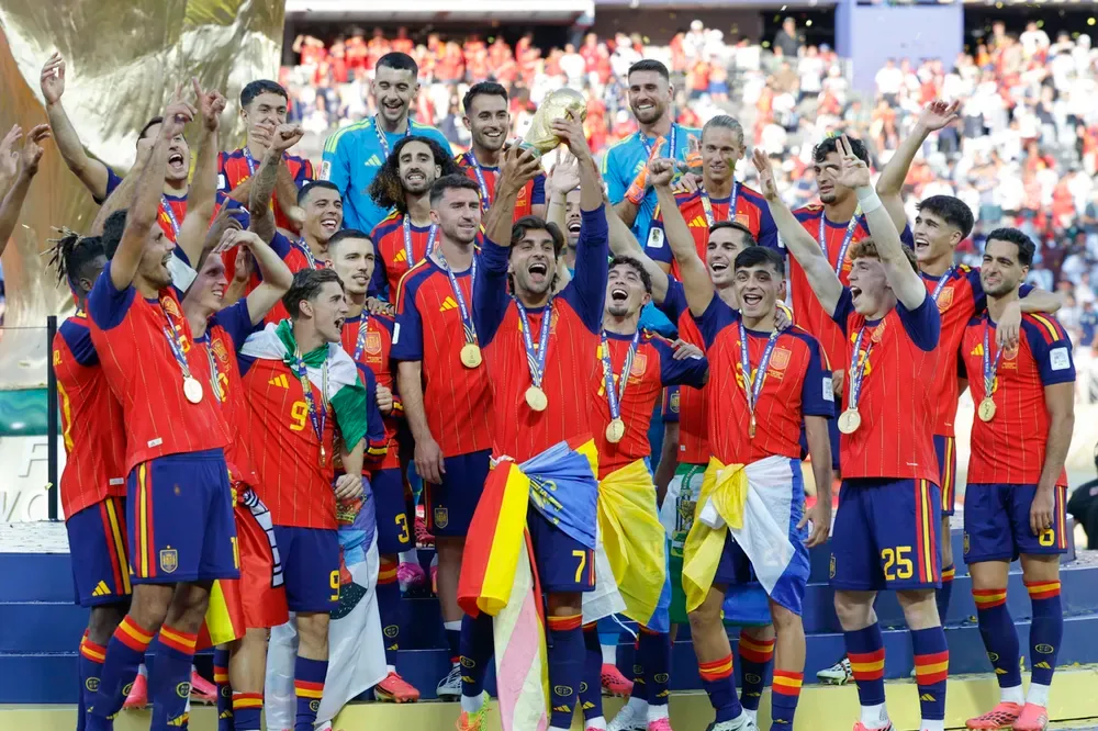 Inesperado: un campeón del mundo con España se retiró de su selección a los 31 años