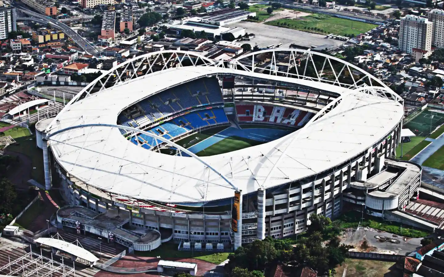 Una de las opciones que baraja Vasco da Gama es el estadio Nilton Santos de Botafogo