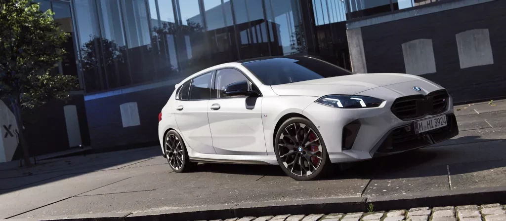 BMW M135 xDrive.