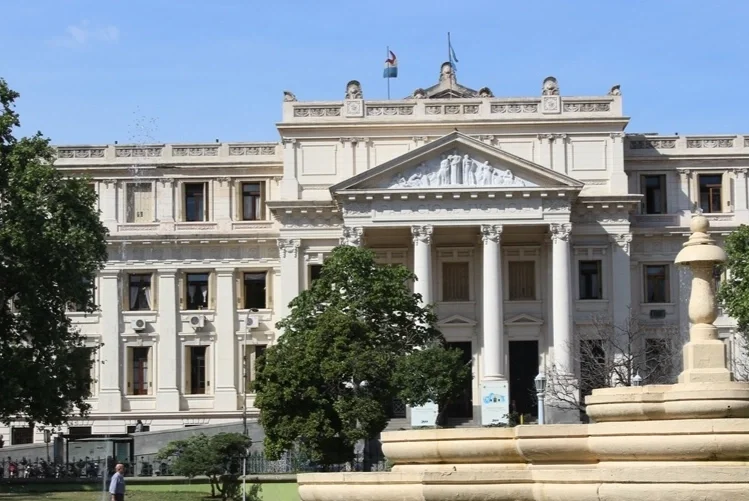Convocan a una audiencia para destrabar el conflicto judicial en Córdoba